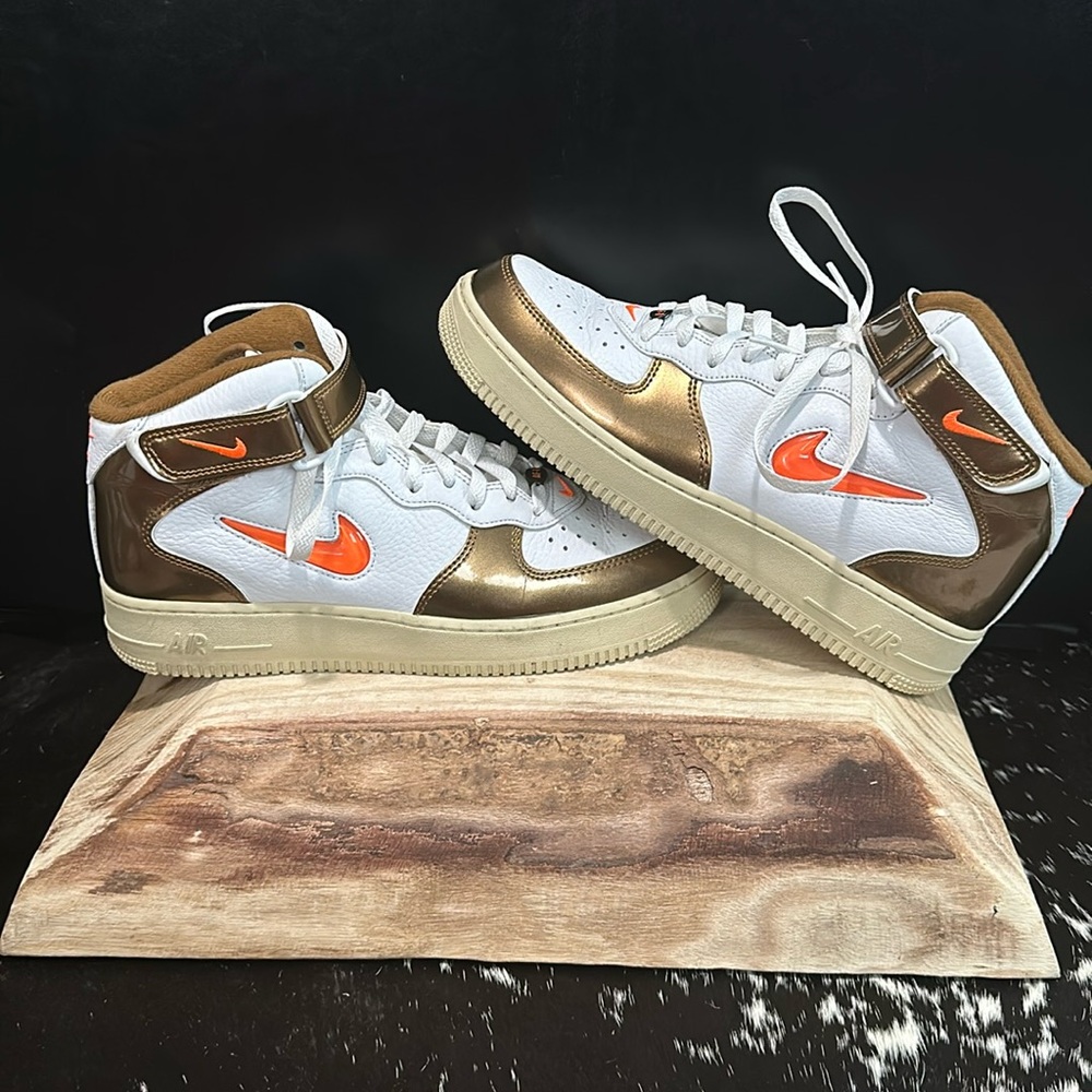 Air Force 1 Mid